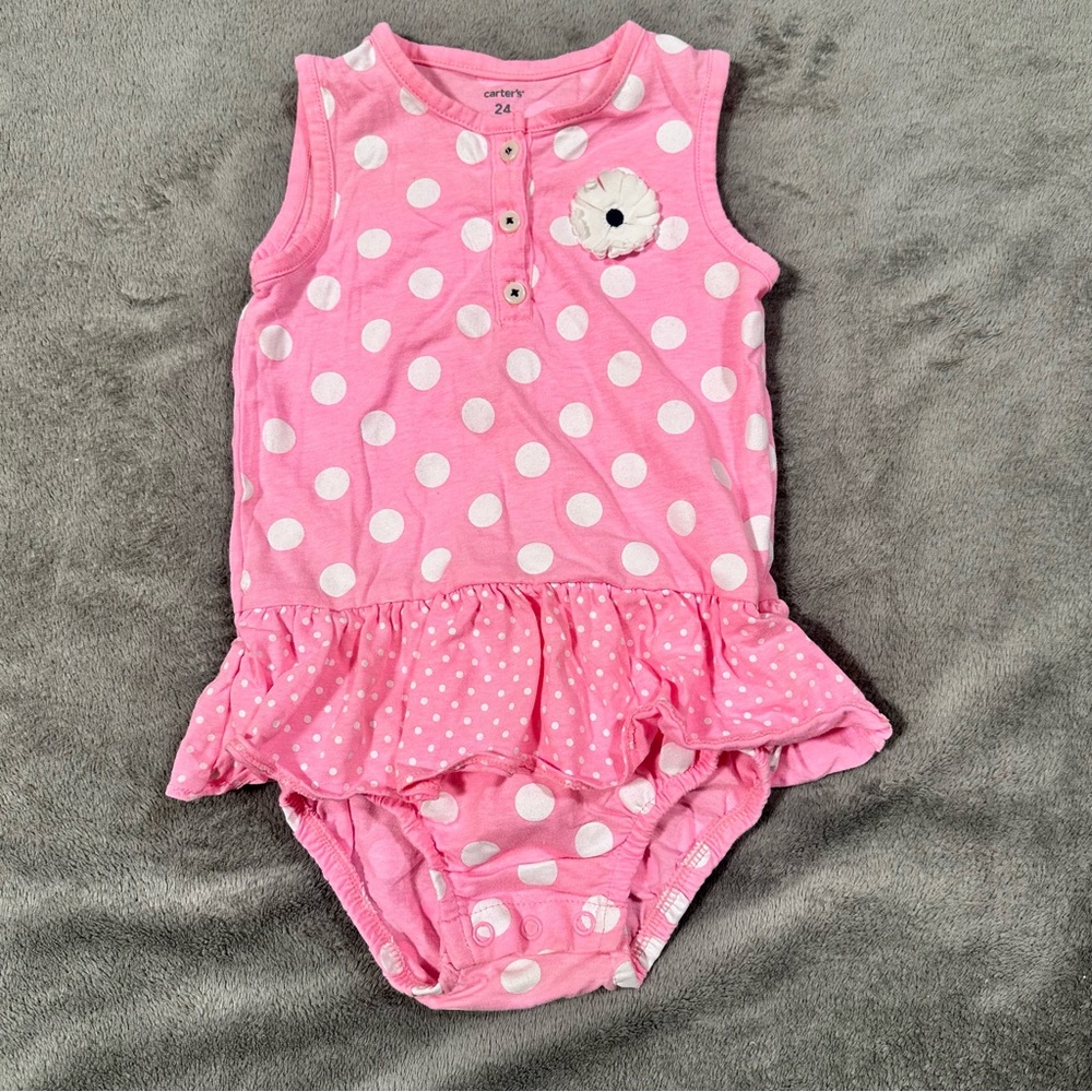Carter’s Polka Dot Ruffled Sunsuit Romper - 24 Months